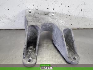 Used Gearbox mount Opel Karl 1.0 12V Price € 26,25 Margin scheme offered by Autoparts Pater