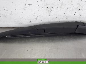 Used Rear wiper arm Opel Karl 1.0 12V Price € 26,25 Margin scheme offered by Autoparts Pater