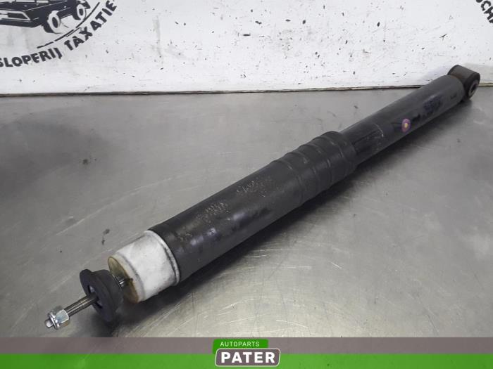 Rear shock absorber, left from a Renault Clio IV Estate/Grandtour (7R) 1.5 Energy dCi 90 FAP 2013