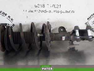 Used Front shock absorber rod, right Lexus CT 200h 1.8 16V Price € 84,00 Margin scheme offered by Autoparts Pater