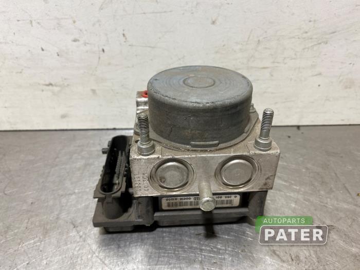 Begagnade ABS-pump Dacia Sandero I (BS) 1.2 16V Pris € 26,25 Marginaltabell erbjuds av Autoparts Pater