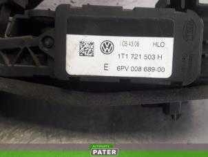 Used Accelerator pedal Volkswagen Caddy III (2KA,2KH,2CA,2CH) 1.9 TDI Price € 63,53 Inclusive VAT offered by Autoparts Pater