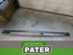 Used Roof rail kit Volkswagen Touran (1T1/T2) 2.0 TDI 16V 140 Price € 78,75 Margin scheme offered by Autoparts Pater