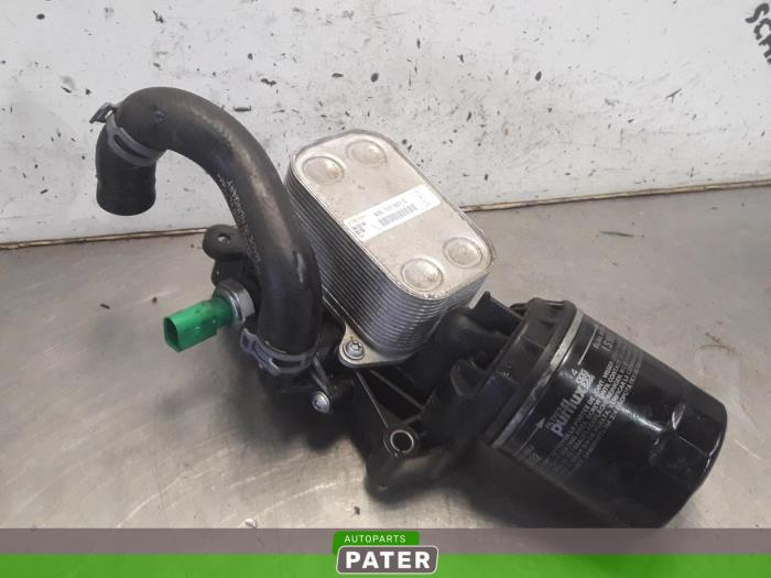 Begagnade Oljefilterhus Volkswagen Polo V (6R) 1.4 TDI 12V 90 Pris € 52,50 Marginaltabell erbjuds av Autoparts Pater