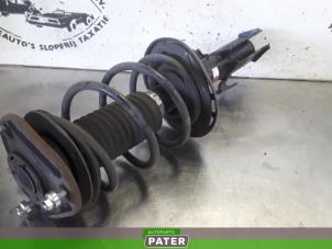 Used Front shock absorber rod, right Toyota Auris Touring Sports (E18) 1.8 16V Hybrid Price € 78,75 Margin scheme offered by Autoparts Pater