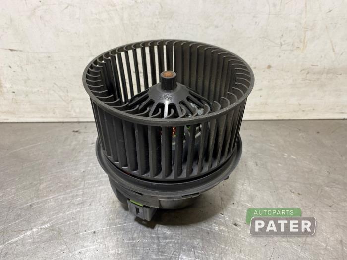 Heater blower fan relay