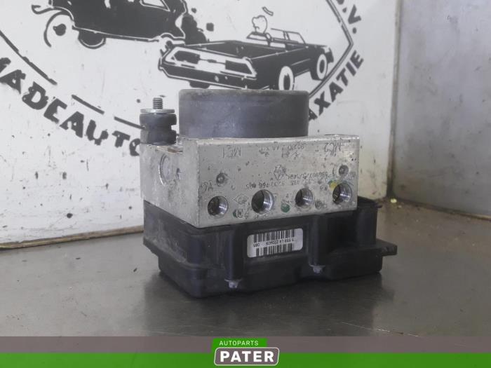 Gebrauchte ABS Pumpe Dacia Logan MCV I (KS) 1.6 Preis € 26,25 Margenregelung angeboten von Autoparts Pater