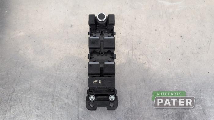 Usados Interruptor combinado de ventanillas Landrover Range Rover Sport (LW) 3.0 TDV6 Precio € 26,25 Norma de margen ofrecido por Autoparts Pater