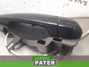 Used Front door handle 4-door, right BMW 3 serie (E90) 316d 16V Price € 36,75 Margin scheme offered by Autoparts Pater