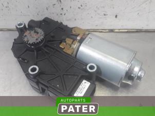 Used Sunroof motor Peugeot 5008 I (0A/0E) 2.0 BlueHDi 150 16V Price € 78,75 Margin scheme offered by Autoparts Pater