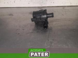 Used Additional water pump Volkswagen Tiguan (5N1/2) 2.0 TDI 16V 4Motion Price € 26,25 Margin scheme offered by Autoparts Pater