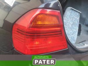 Used Taillight, left BMW 3 serie (E90) 325i 24V Price € 31,50 Margin scheme offered by Autoparts Pater