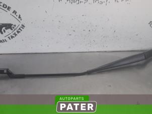 Used Front wiper arm Volkswagen Tiguan (AD1) 1.4 TSI 16V Price € 26,25 Margin scheme offered by Autoparts Pater