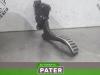 Accelerator pedal from a Volkswagen Polo IV (9N1/2/3) 1.4 16V 75 2005