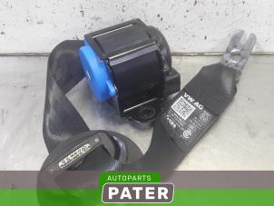 Used Rear seatbelt, left Volkswagen Up! (121) 1.0 TSI 12V Price € 42,00 Margin scheme offered by Autoparts Pater