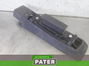 Used Sliding door handle, right Ford Transit Connect (PJ2) 1.6 TDCi 16V 95 Price € 31,76 Inclusive VAT offered by Autoparts Pater