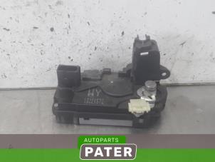 Used Rear door mechanism 4-door, right Opel Zafira (M75) 1.6 16V Price € 31,50 Margin scheme offered by Autoparts Pater