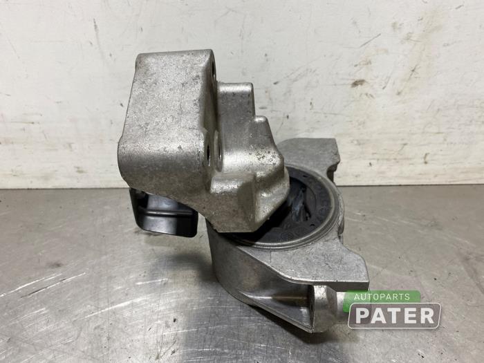 Used Engine mount Opel Combo 1.3 CDTI 16V Price € 31,76 Inclusive VAT offered by Autoparts Pater