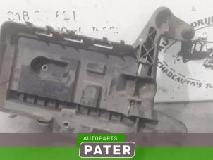 Used Battery box Volkswagen Beetle (16AB) 1.2 TSI Price € 15,75 Margin scheme offered by Autoparts Pater