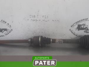 Used Front drive shaft, right Peugeot 3008 I (0U/HU) 1.6 16V THP 155 Price € 63,00 Margin scheme offered by Autoparts Pater