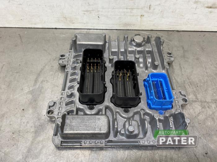 Used Engine management computer Opel Astra K Sports Tourer 1.6 CDTI 136 16V Price € 105,00 Margin scheme offered by Autoparts Pater