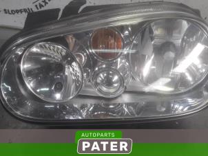 Used Headlight, left Volkswagen Golf IV (1J1) 2.0 Price € 42,00 Margin scheme offered by Autoparts Pater