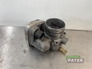 Begagnade Spjällhus Renault Megane II (BM/CM) 2.0 16V Pris € 31,50 Marginaltabell erbjuds av Autoparts Pater