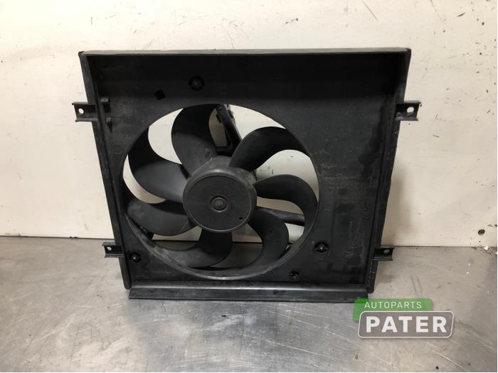 Cooling fans from a Volkswagen Fox (5Z) 1.2 2007
