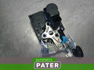 Used Rear door mechanism 4-door, right Opel Karl 1.0 12V Price € 52,50 Margin scheme offered by Autoparts Pater