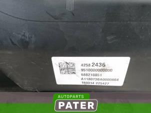 Used Tank Opel Karl 1.0 12V Price € 78,75 Margin scheme offered by Autoparts Pater