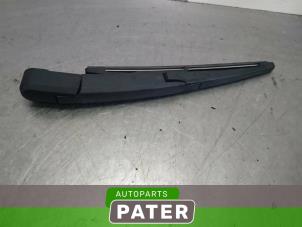 Used Rear wiper arm Opel Karl 1.0 12V Price € 21,00 Margin scheme offered by Autoparts Pater
