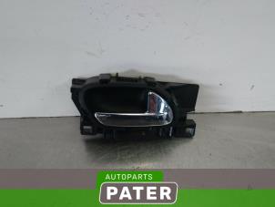 Used Rear door handle 4-door, right Peugeot 5008 I (0A/0E) 1.6 HDiF 16V Price € 10,50 Margin scheme offered by Autoparts Pater
