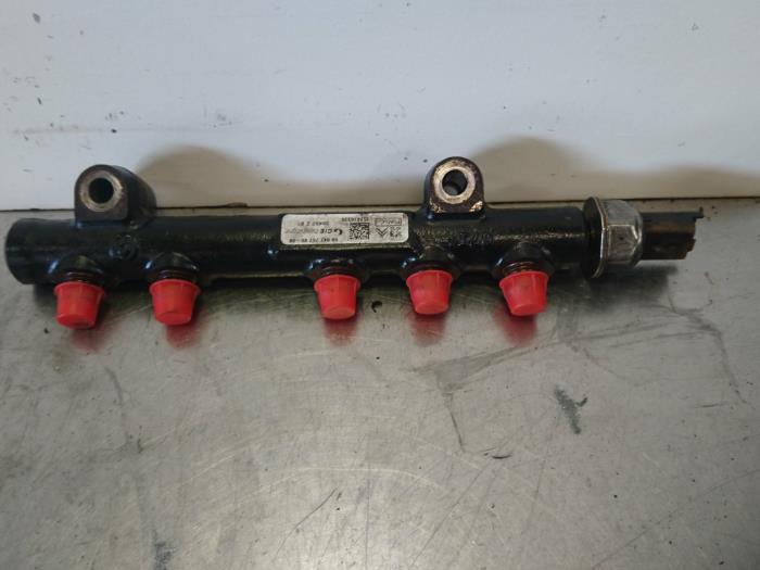 Usagé Système d'injection Peugeot 308 SW (L4/L9/LC/LJ/LR) 1.6 BlueHDi 120 Prix € 36,75 Règlement à la marge proposé par Autoparts Pater