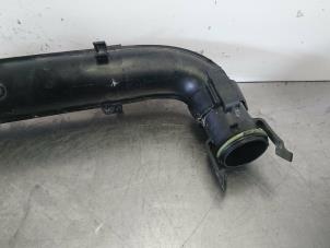 Intercooler Rohr van een Audi A3 Sportback (8VA/8VF) 1.4 TFSI 16V e-tron 2015