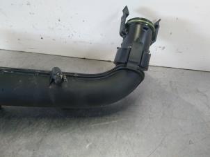 Intercooler Rohr van een Audi A3 Sportback (8VA/8VF) 1.4 TFSI 16V e-tron 2015