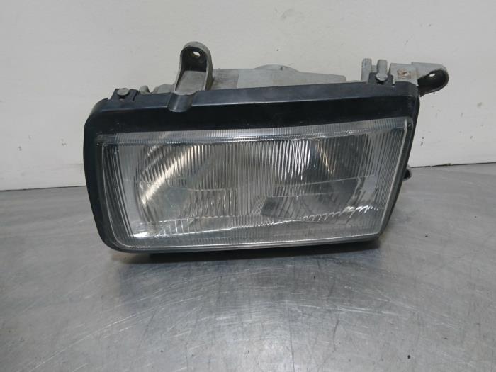 Gebrauchte Scheinwerfer links Opel Frontera (6B) 2.2 DTI 16V Preis € 26,25 Margenregelung angeboten von Autoparts Pater