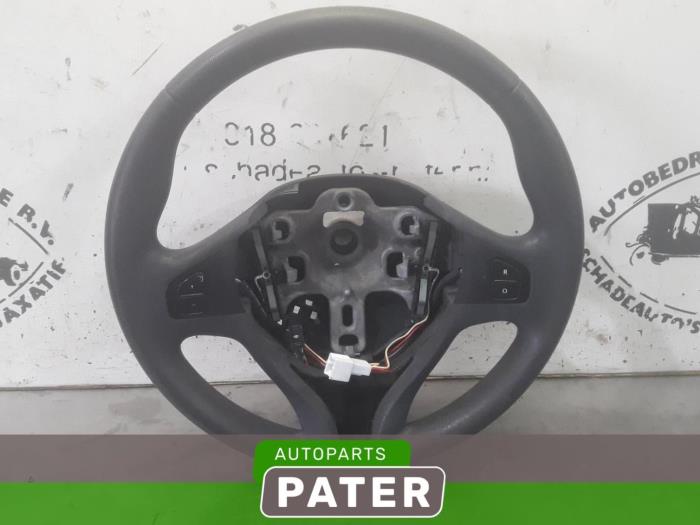 Begagnade Ratt Renault Clio IV (5R) 0.9 Energy TCE 90 12V Pris € 42,00 Marginaltabell erbjuds av Autoparts Pater