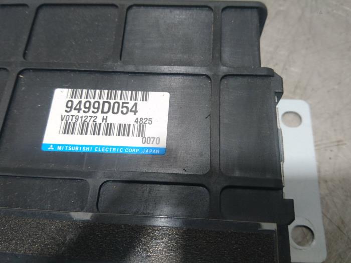 Ordenadores de batería híbrida de un Mitsubishi Outlander (GF/GG) 2.0 16V PHEV 4x4 2015