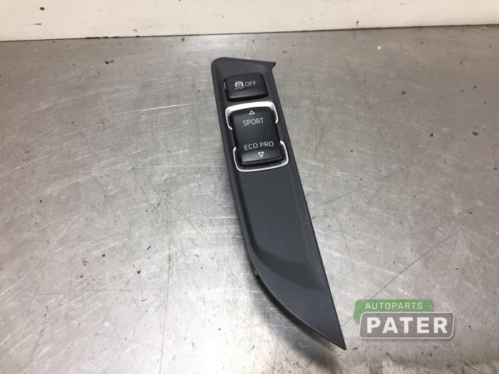 Używane Przelacznik ESP BMW 4 serie Gran Coupe (F36) 418i 1.5 TwinPower Turbo 12V Cena € 26,25 Procedura marży oferowane przez Autoparts Pater