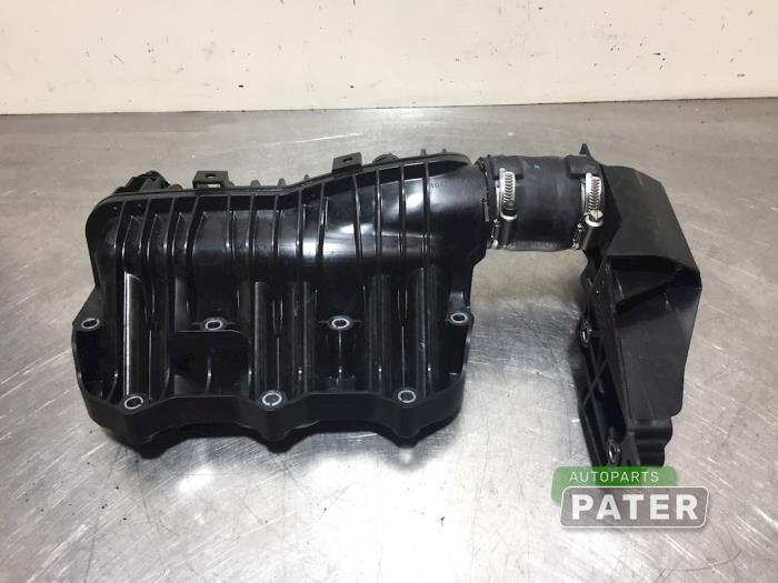 Używane Kolektor dolotowy Ford Focus 3 Wagon 1.0 Ti-VCT EcoBoost 12V 100 Cena € 105,00 Procedura marży oferowane przez Autoparts Pater