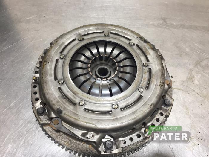 Flywheel from a Ford Focus 3 Wagon 1.0 Ti-VCT EcoBoost 12V 100 2017
