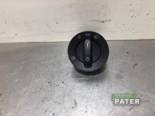 Used Light switch Volkswagen Up! (121) 1.0 12V 60 Price € 26,25 Margin scheme offered by Autoparts Pater