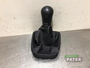Used Gear stick cover Volkswagen Up! (121) 1.0 12V 60 Price € 21,00 Margin scheme offered by Autoparts Pater