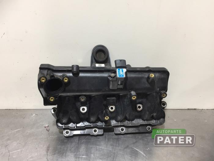 Begagnade Insugsrör Fiat Punto Evo (199) 1.3 JTD Multijet 85 16V Pris € 31,50 Marginaltabell erbjuds av Autoparts Pater