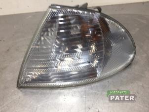 Used Indicator lens, left BMW 3 serie Touring (E46/3) 318i Price € 21,00 Margin scheme offered by Autoparts Pater
