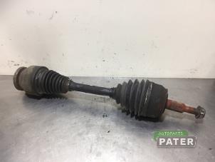 Used Front drive shaft, left Volkswagen Transporter T5 2.5 TDi PF Price € 63,53 Inclusive VAT offered by Autoparts Pater