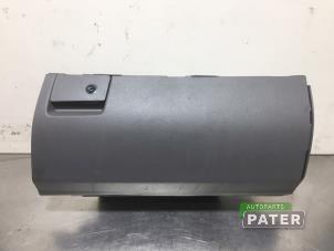 Used Glovebox Volkswagen Crafter 2.0 BiTDI Price € 44,47 Inclusive VAT offered by Autoparts Pater