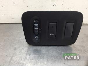 Used AIH headlight switch Opel Movano 2.3 CDTi 16V FWD Price € 25,41 Inclusive VAT offered by Autoparts Pater