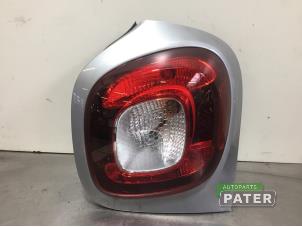 Used Taillight, right Smart Forfour (453) 1.0 12V Price € 52,50 Margin scheme offered by Autoparts Pater