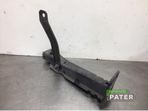 Used Front bumper bracket, right Ford Ka II 1.2 Price € 31,50 Margin scheme offered by Autoparts Pater